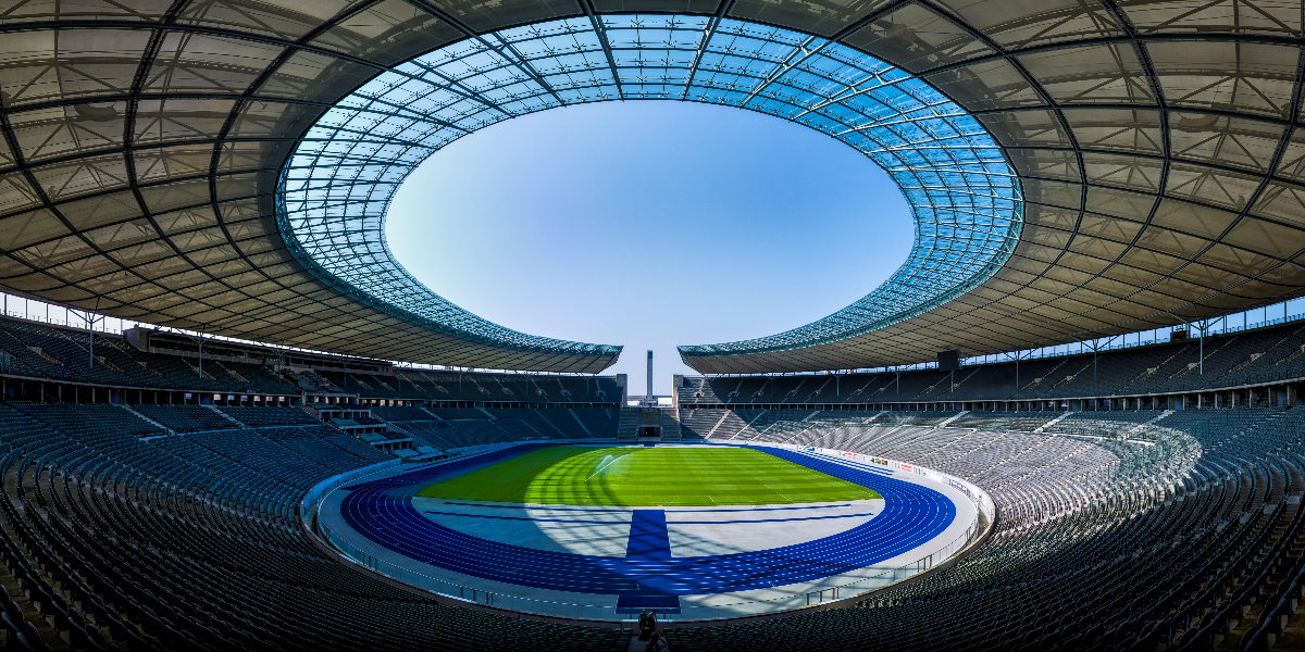 EM-finalen 2024 skal spilles her på Olympiastadion i Berlin. Foto: wallpaperflare.com